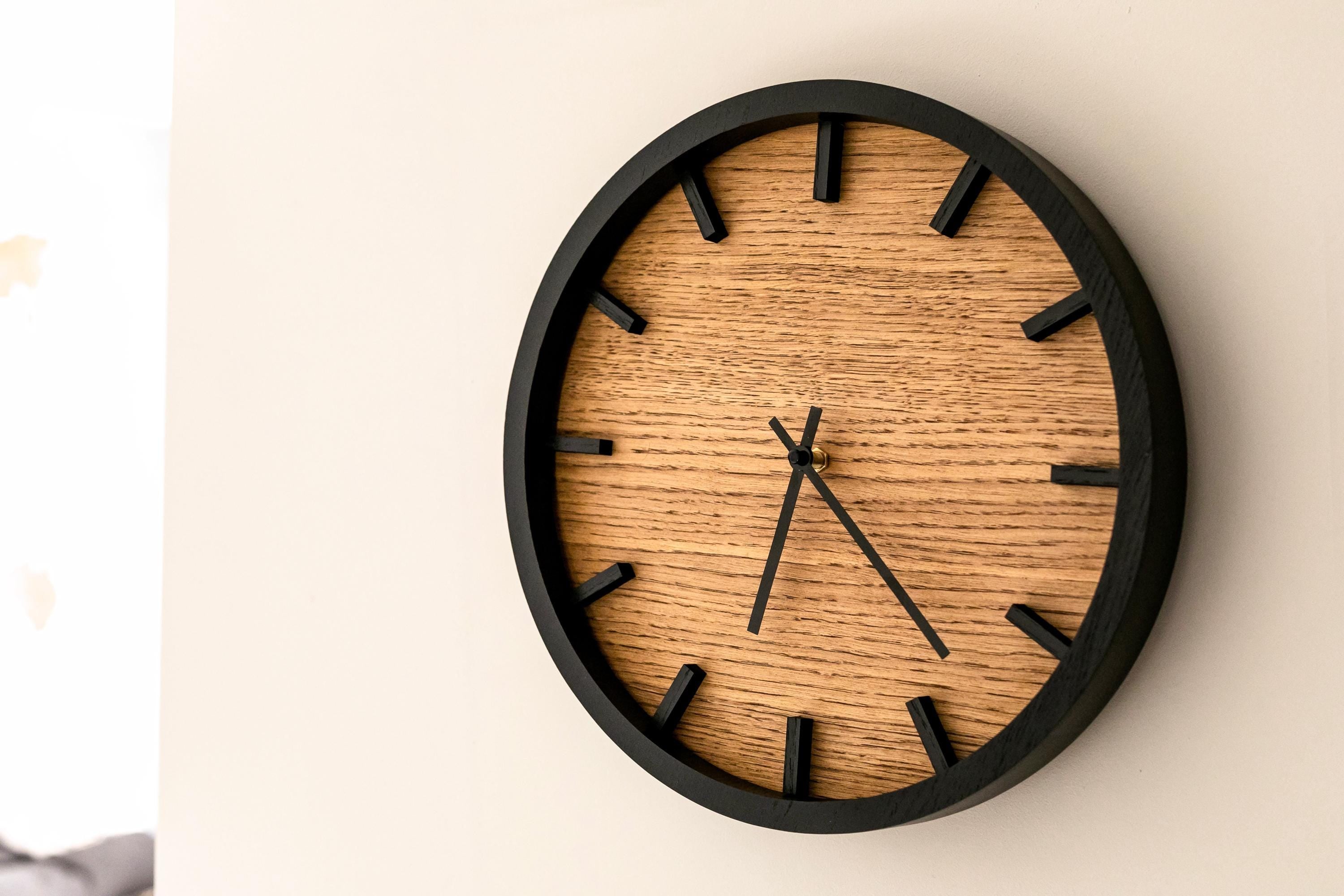 Modern Wood Wall Clock | Round Clock for Living Room | Natural Decor