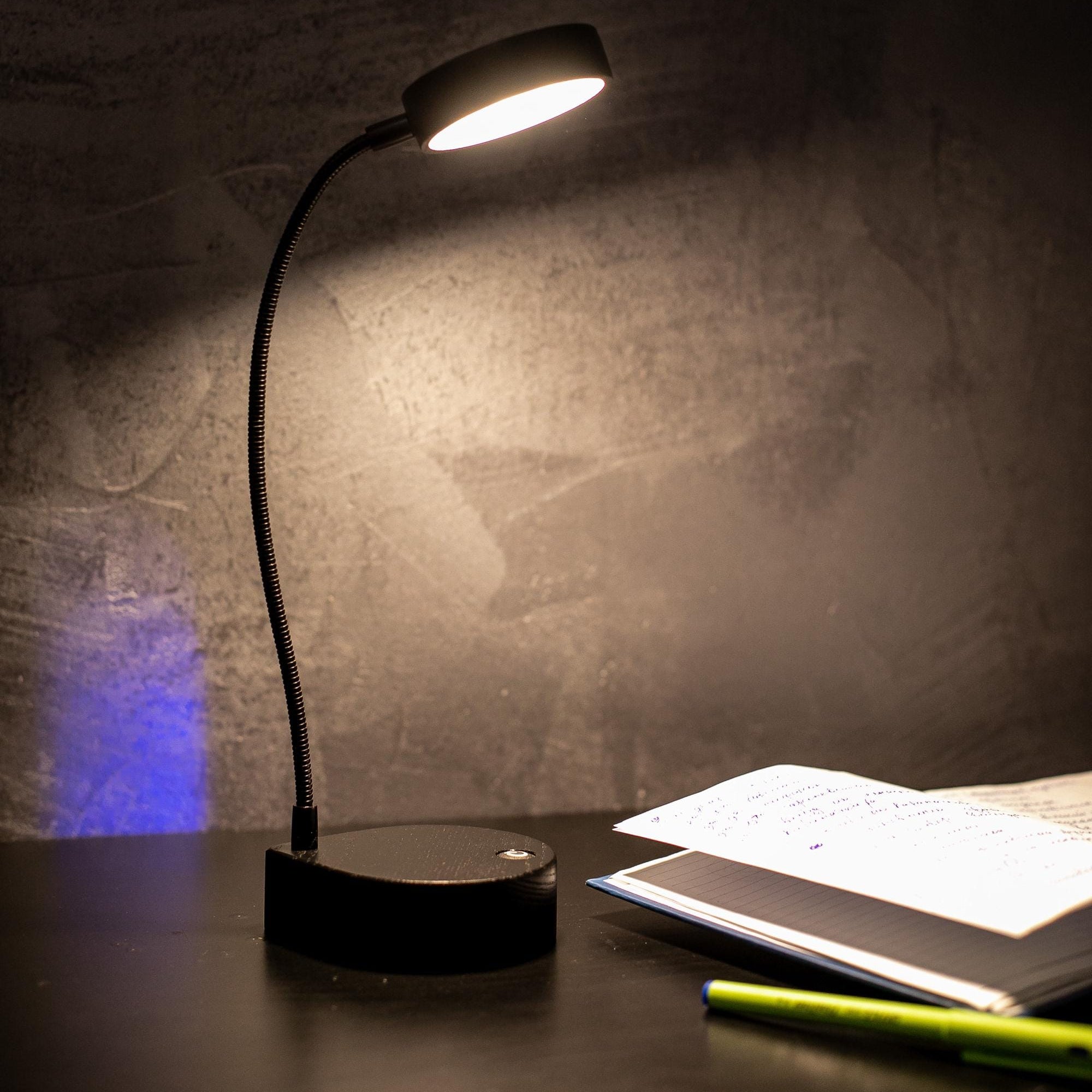 Handmade Wooden LED Desk Lamp, Flexible Reading Light